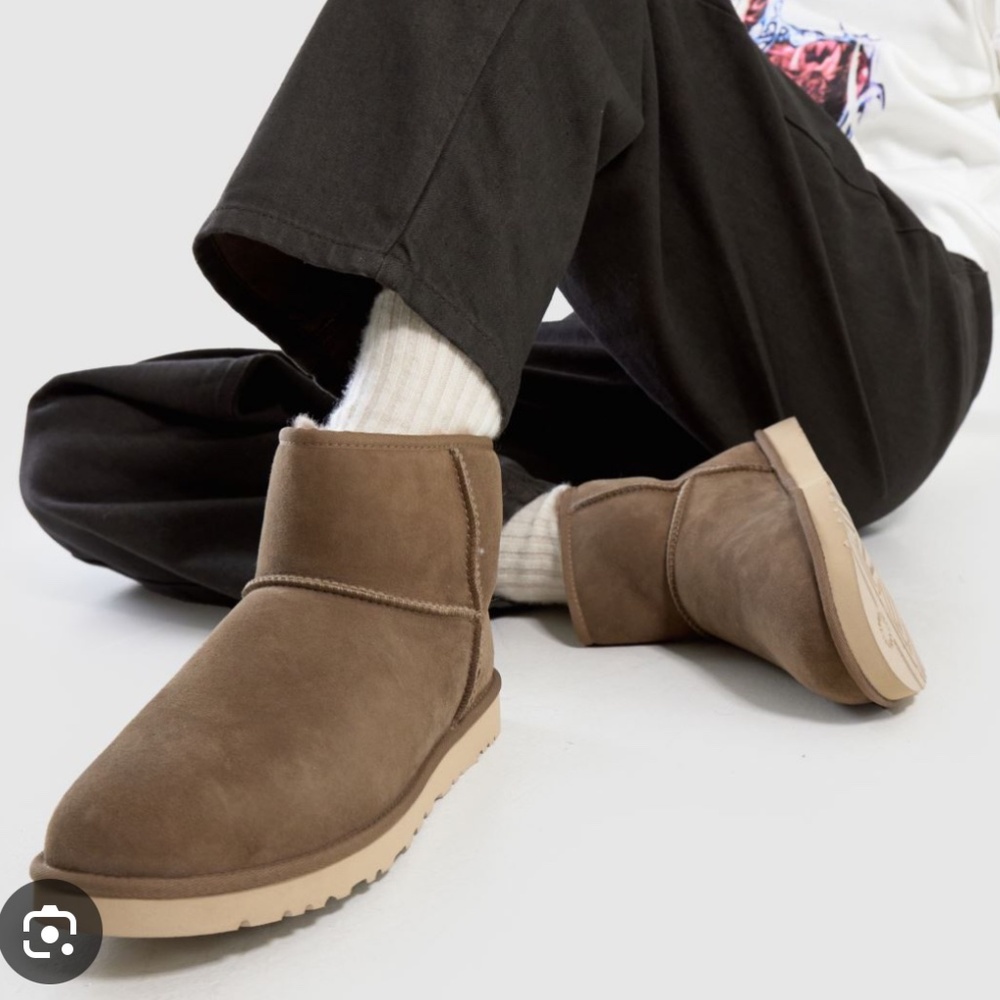 UGG Classic Ultra Mini Hickory boot